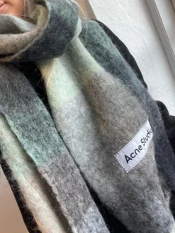 Acne Studios FN-UX-SCAR000115