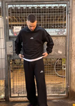 Bareen Oversized Crewneck Logo