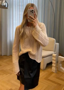 Modström CaryMD o-neck