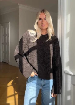 Modström GrannonMD o-neck