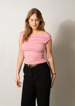 Modström HimaMD off-shoulder top
