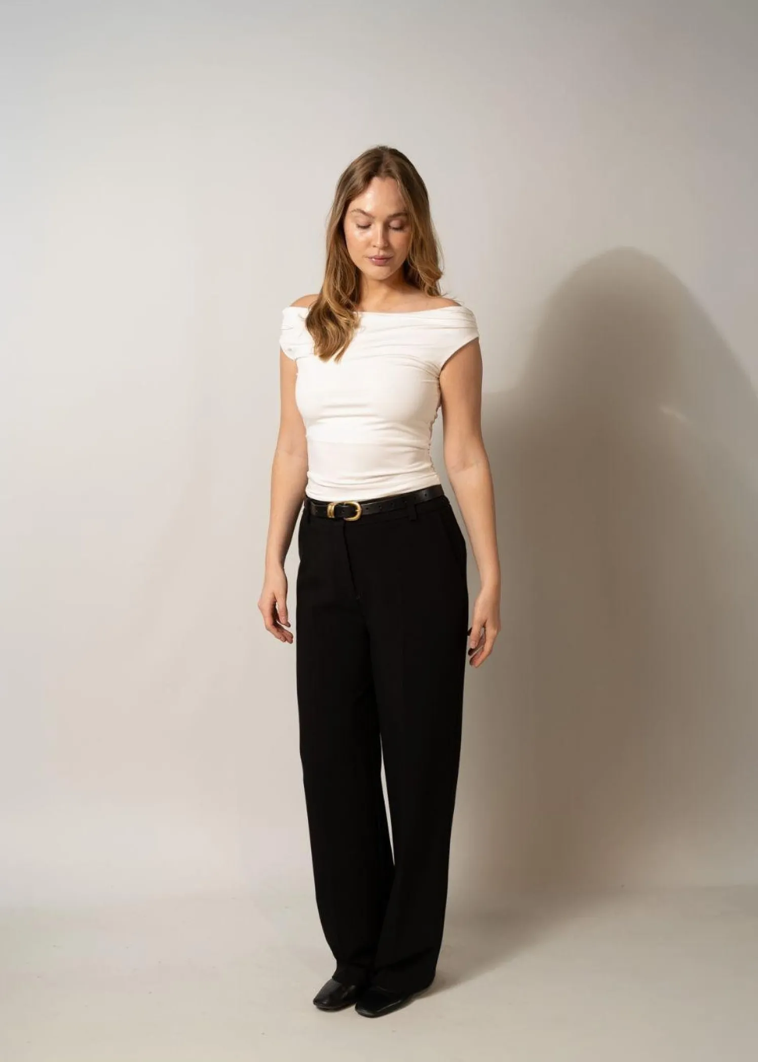 Modström HimaMD off-shoulder top