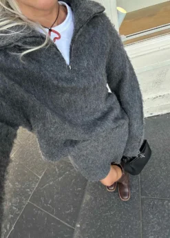 Modström KaneMD zip t-neck