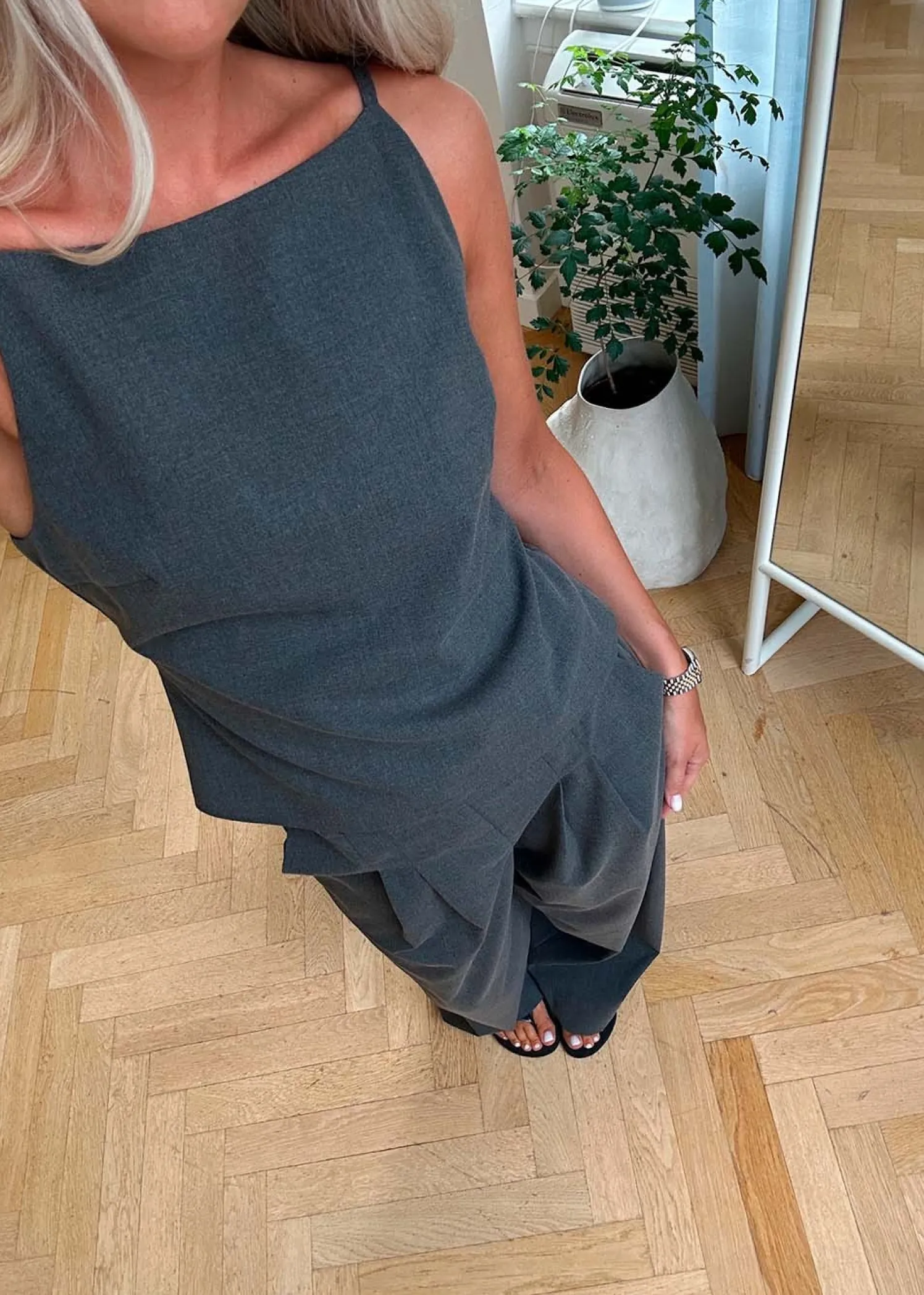 Modström Tuesdaymd top