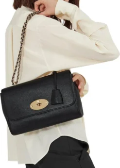 Mulberry Medium Lily Glossy Goat