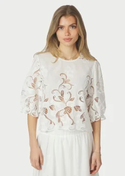 Neo Noir Fia Embroidery Blouse
