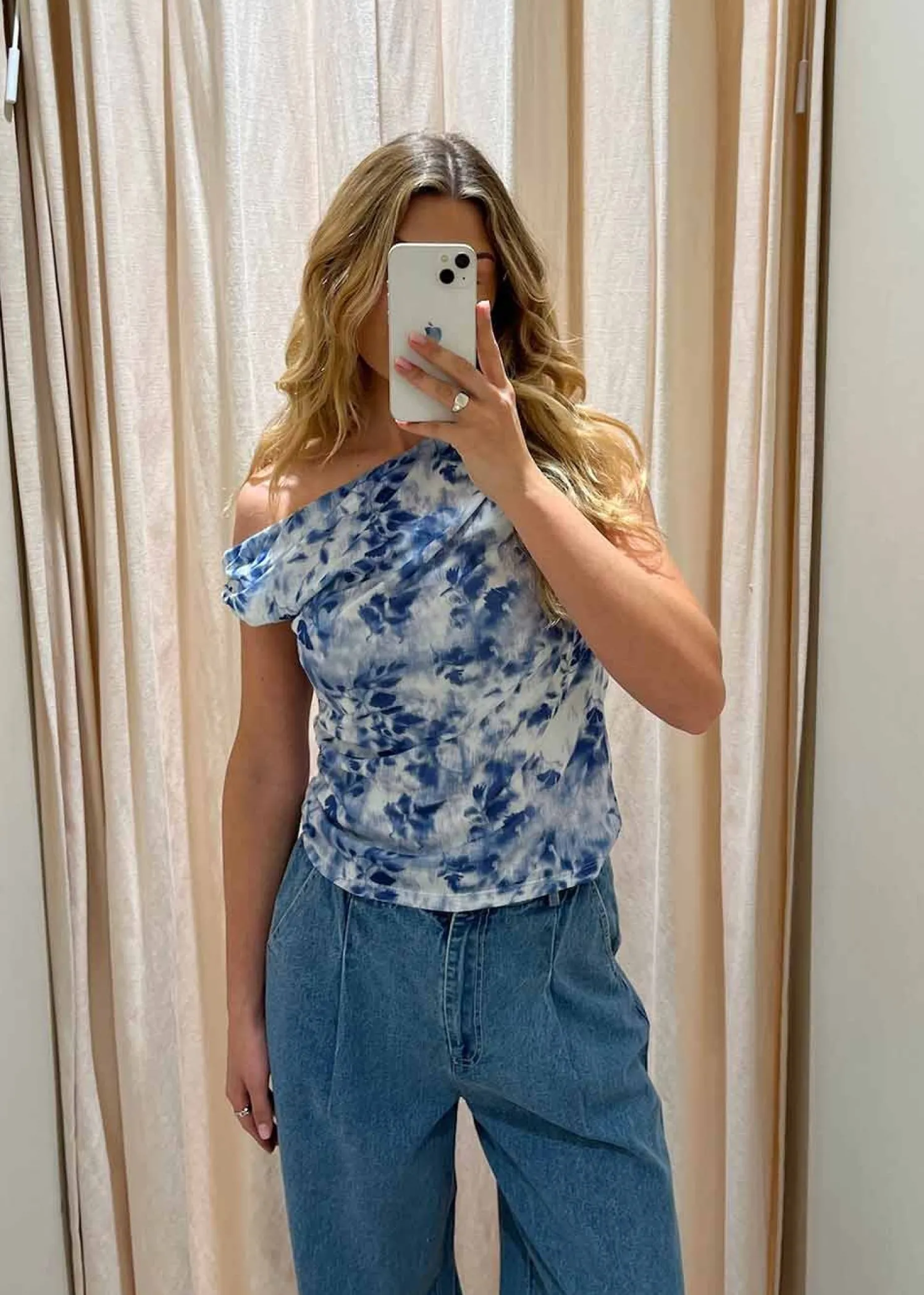 Neo Noir Peri Mesh Top