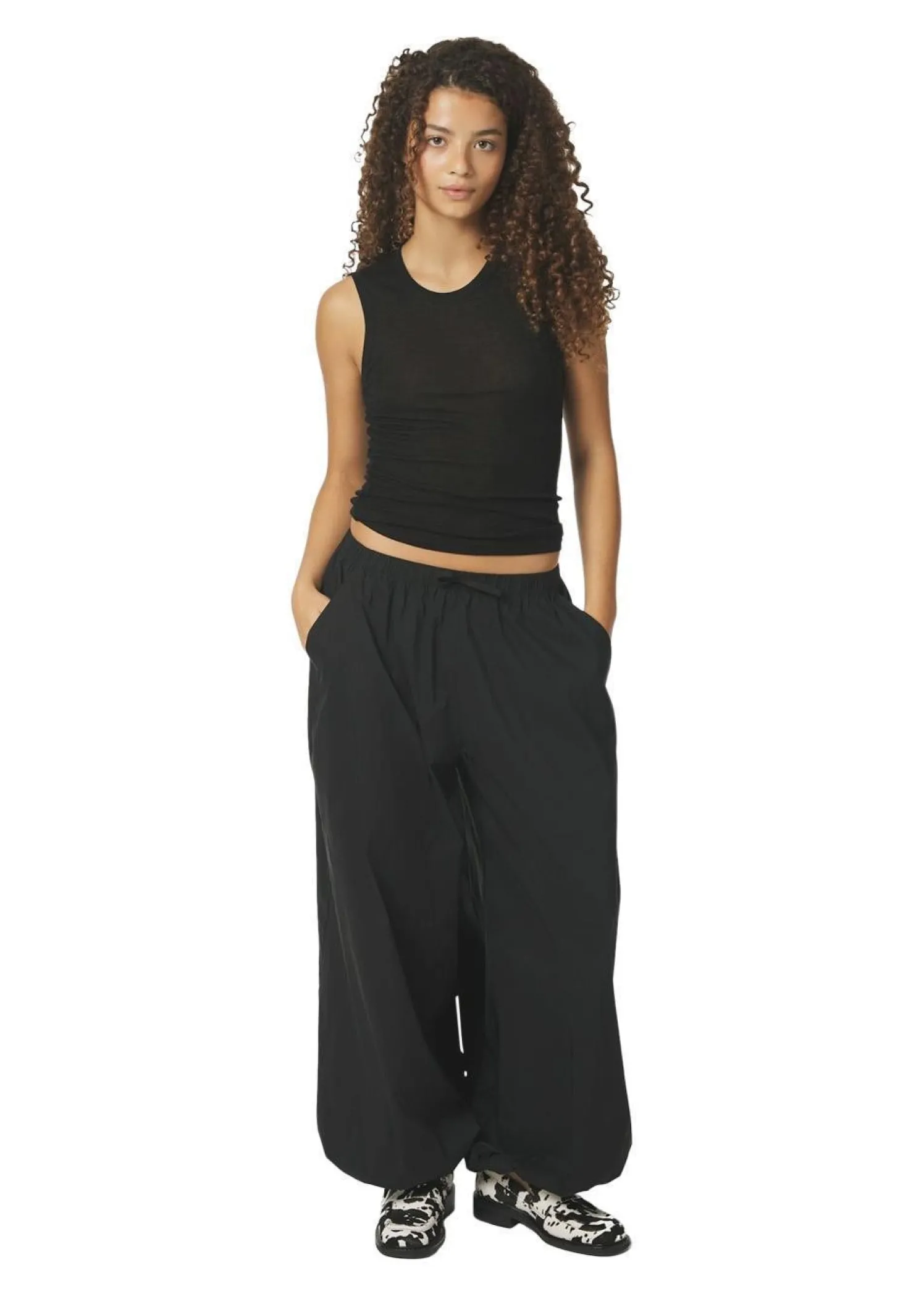 Neo Noir Roxane Balloon Poplin Pants