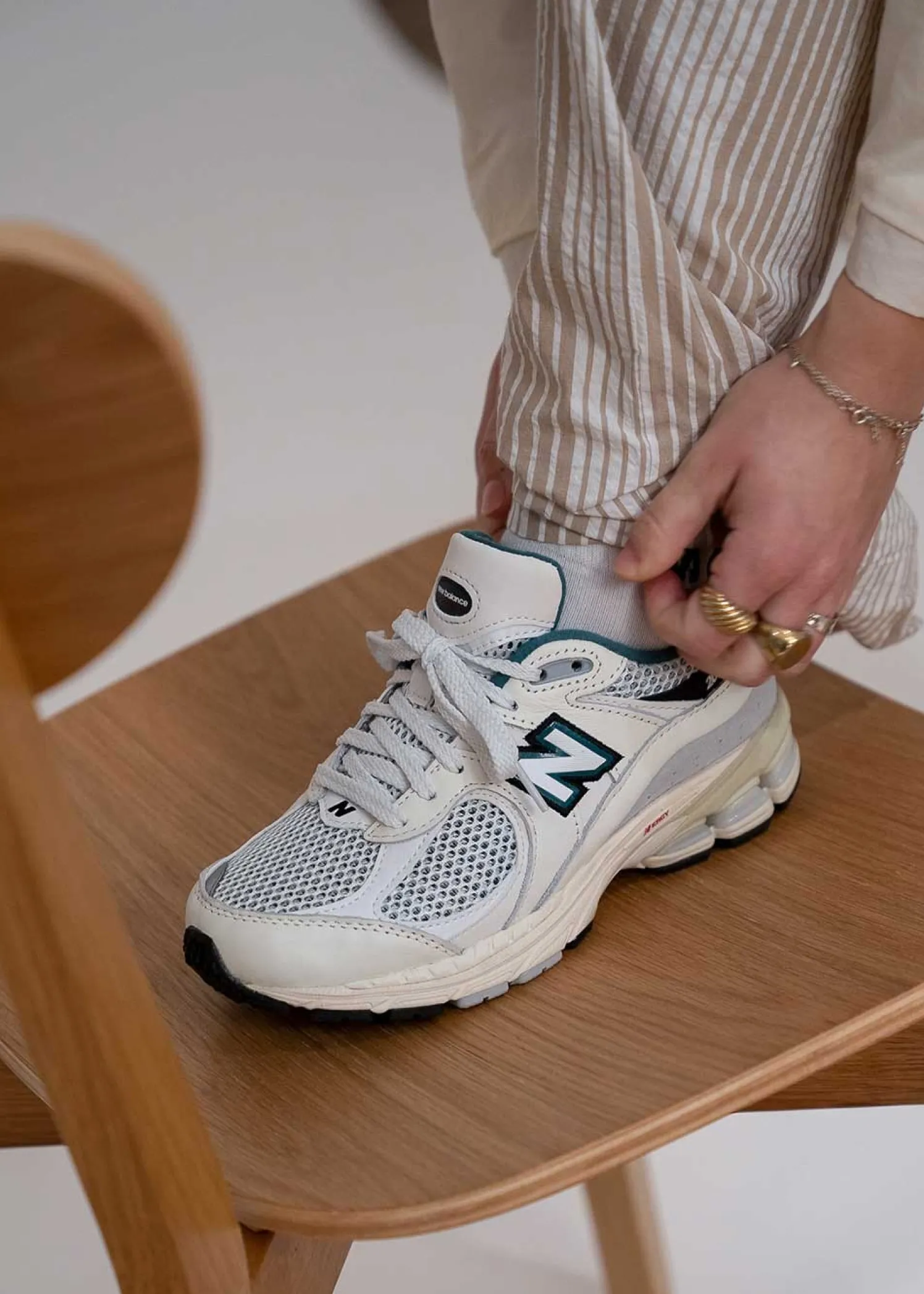 New Balance M2002RVD