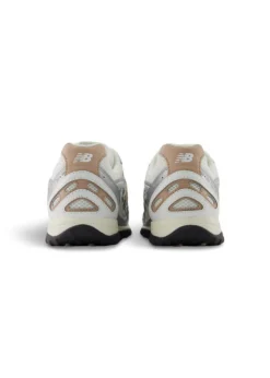 New Balance U204LSWA