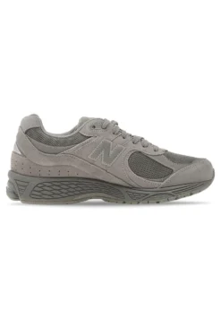 New Balance U20021O2