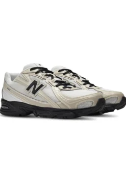 New Balance U7404OO
