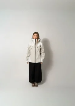 66 North Dyngja Shell Jacket