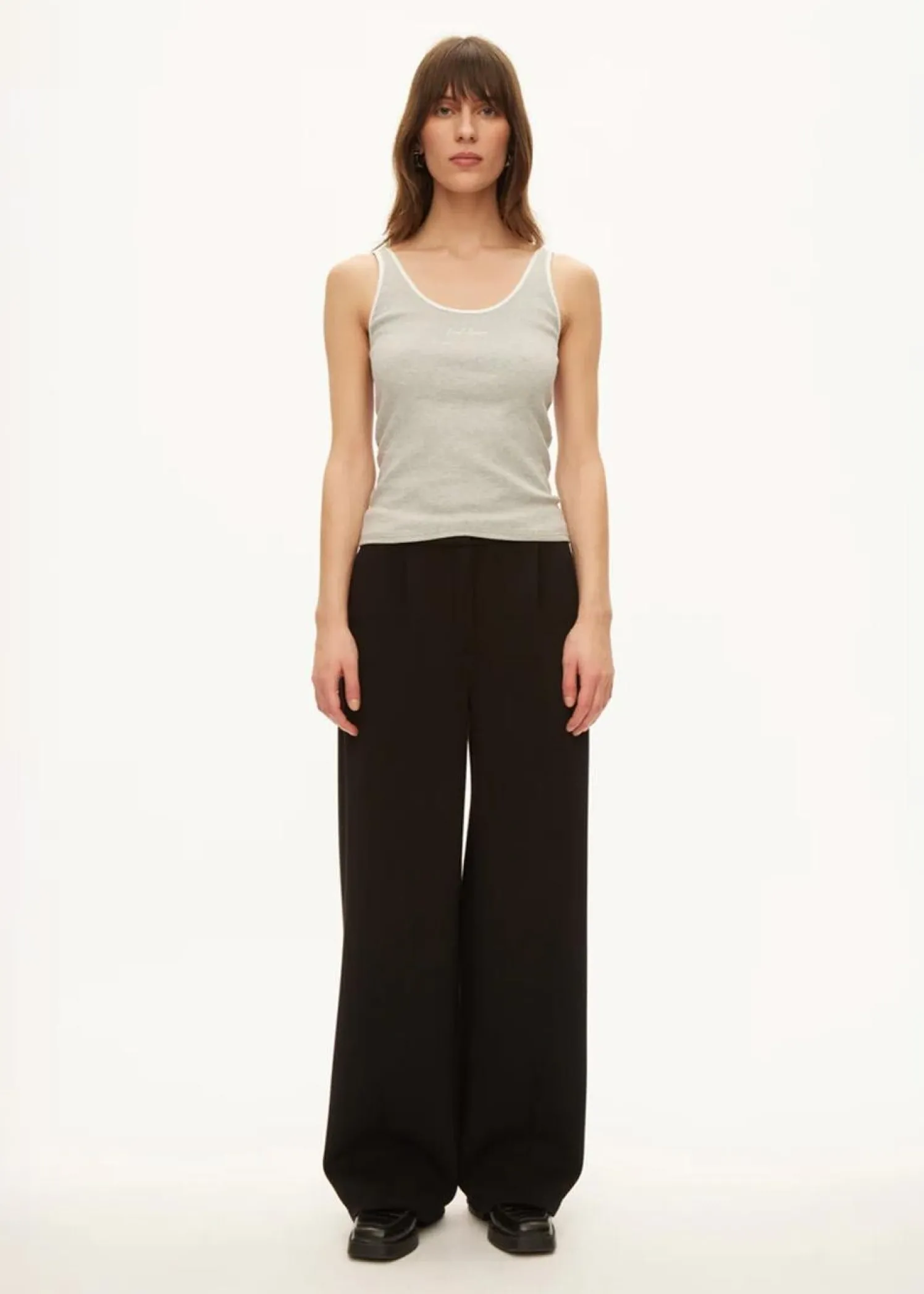 Oval Square Baba trousers