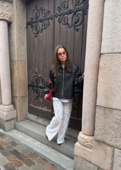 Oval Square Eye leather bomber