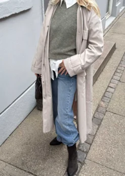 Pavement Nikki Suede
