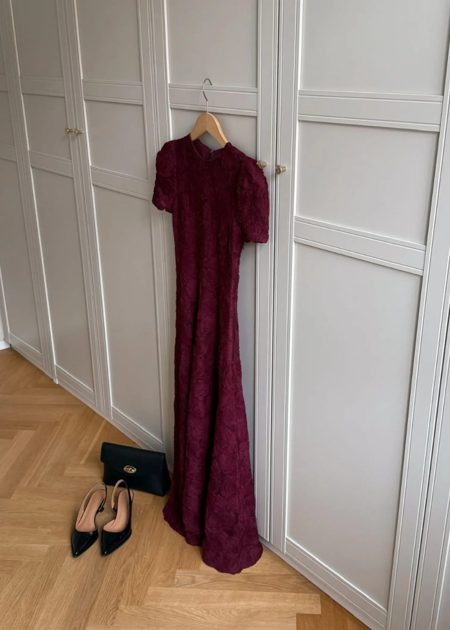 Rotate FLOWER MESH FLARED DRESS