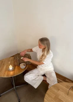 ROUGE EDIT ROUZOELLA HW WF F/L TROUSER