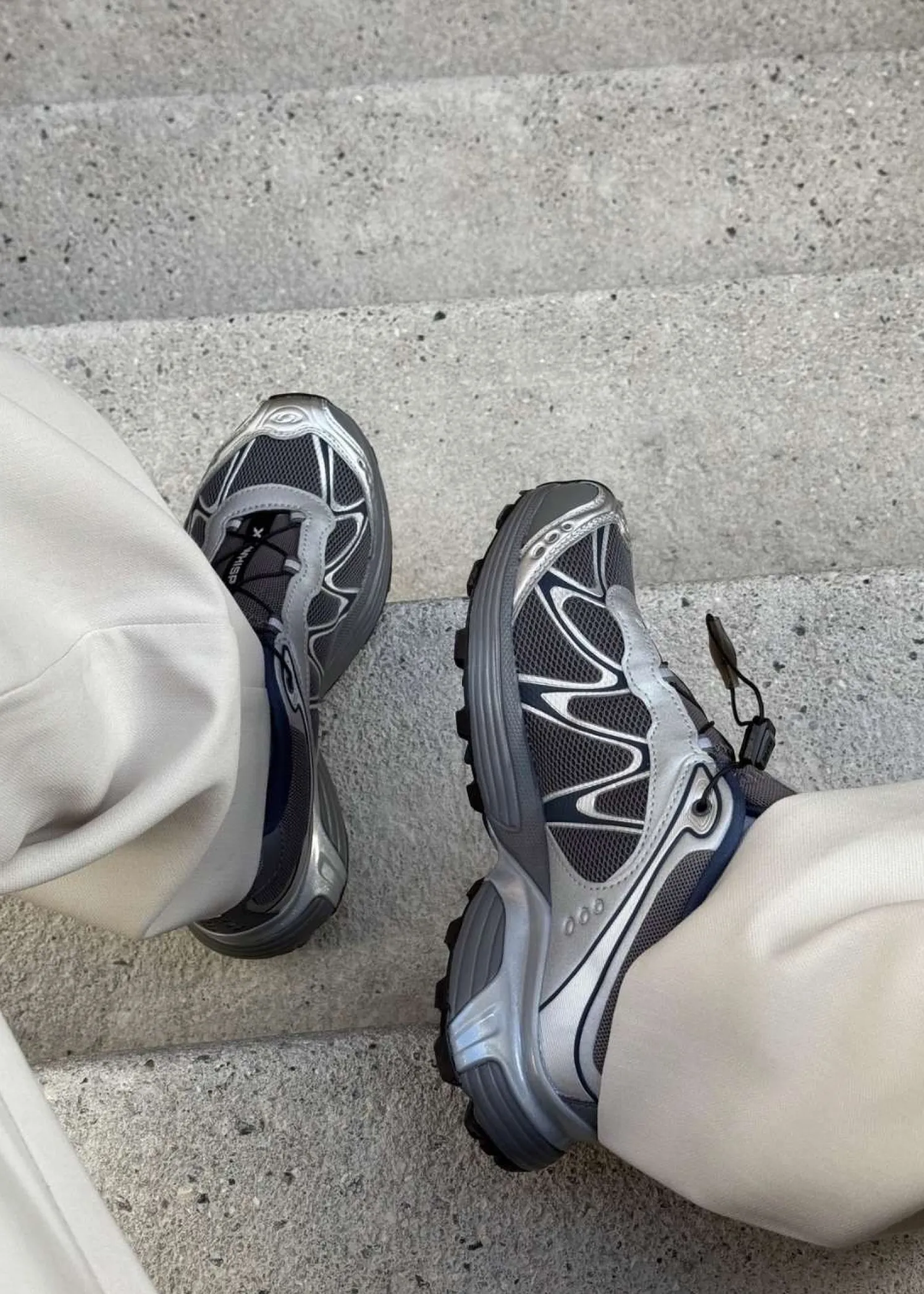 Salomon XT-WHISPER