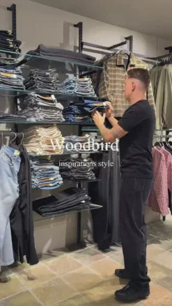 Woodbird Baine Base tee