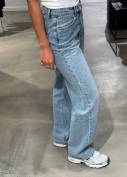 Woodbird Carla Doone Jeans